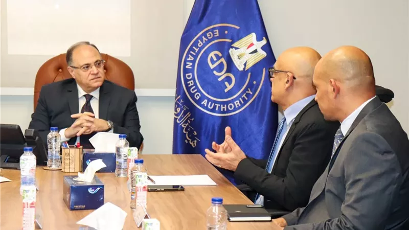 هيئة الدواء وGSK تتوحدان لضمان توافر المستحضرات الحيوية في مصر