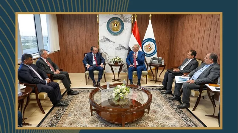 وزير البترول والثروة المعدنية يبحث سبل تعزيز التعاون الإقليمي مع شيفرون العالمية