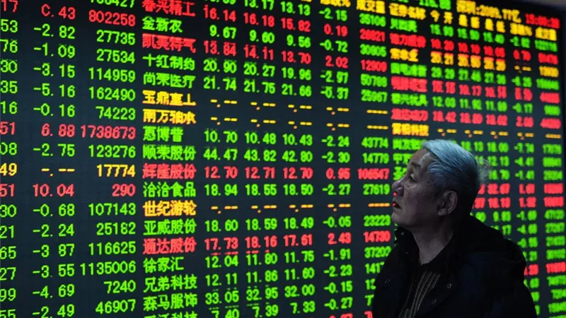 أسهم الشركات الصينية ترتفع بدعم التكنولوجيا بعد إلغاء الرسوم الجمركية الأمريكية