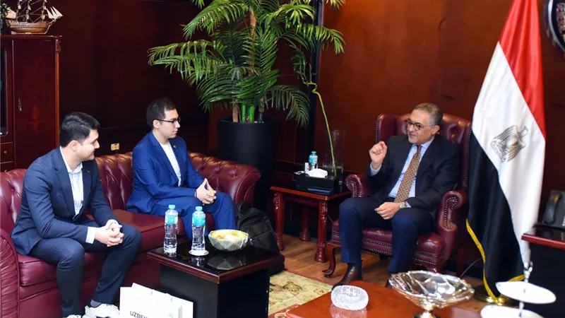 «الاستثمار» تبحث التعاون مع IT Park Uzbekistan لدعم الشركات التكنولوجية 