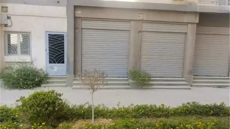 طرح 52 محل تجاري وصيدلية للبيع بمدينة العاشر من رمضان