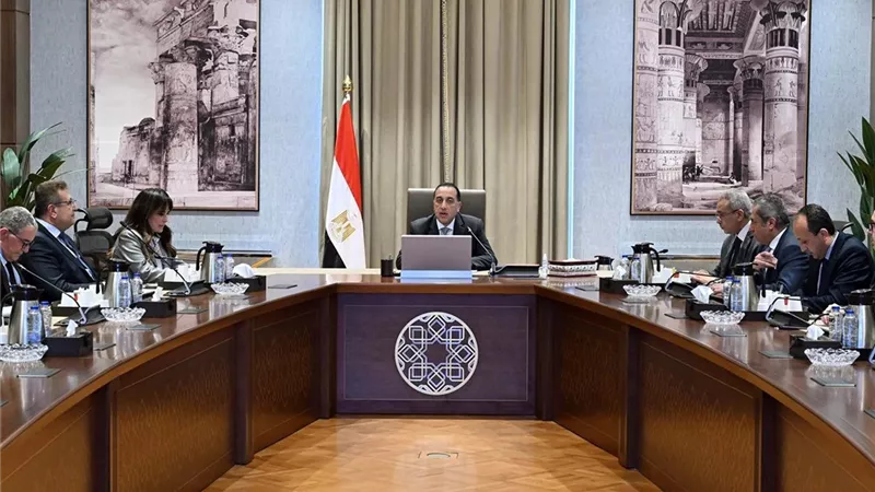 رئيس الوزراء يتابع تنفيذ مُخرجات اللجنة الاستشارية للتنمية العمرانية وتصدير العقار
