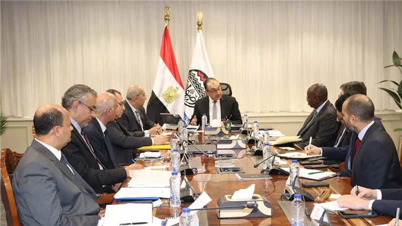  «شيمي» يستقبل وفدًا رفيع المستوى من مجموعة البنك الدولي لبحث تعزيز التعاون المشترك