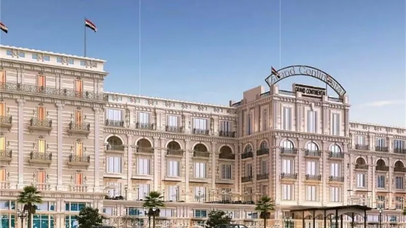 مصر توقع عقد إدارة فندق الكونتيننتال مع تاج العالمية الهندية