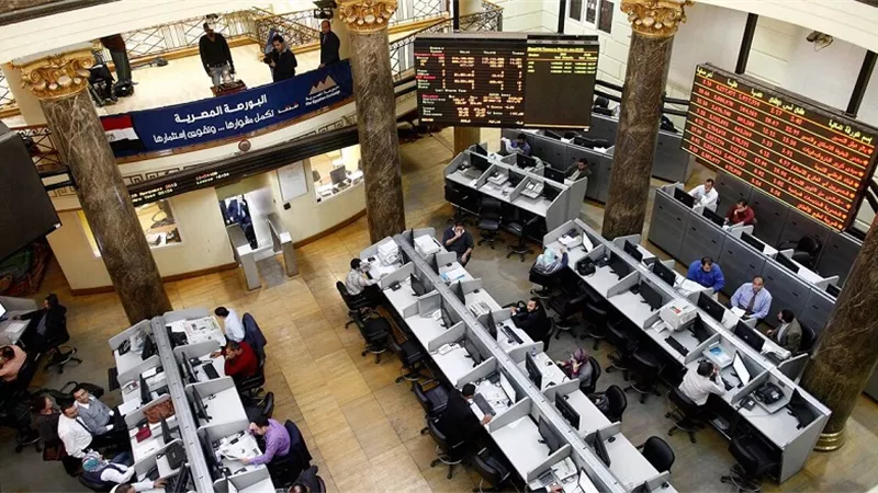 مكاسب مبكرة في البورصة.. المؤشر الرئيسي يواصل الزحف نحو قمم جديدة