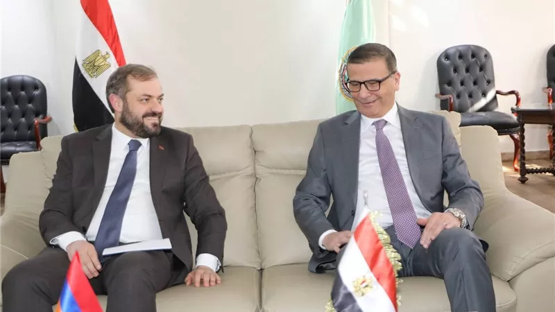 «الزراعة» تفتح أبوابها لأرمينيا.. شراكات استثمارية جديدة وتعاون في التقاوي واستصلاح الأراضي