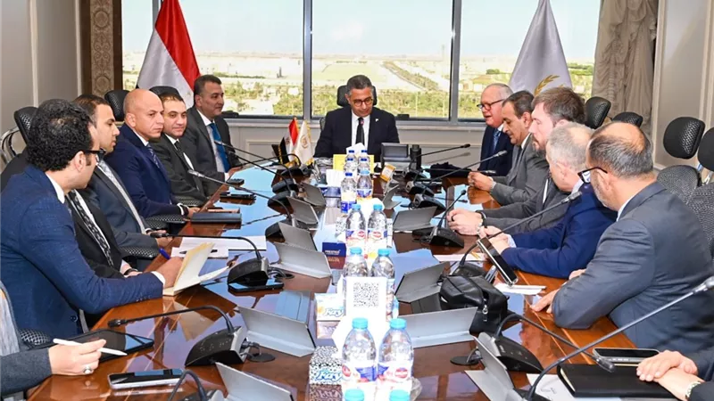 من الإنتاج إلى المستهلك.. وزير التموين يقود تطبيق منظومة التتبع الرقمي للسلع الاستراتيجية