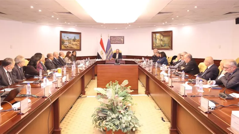 وزير الاتصالات: نُجهز مسودة قانون تصنيف وتبادل البيانات قبل إحالتها للبرلمان