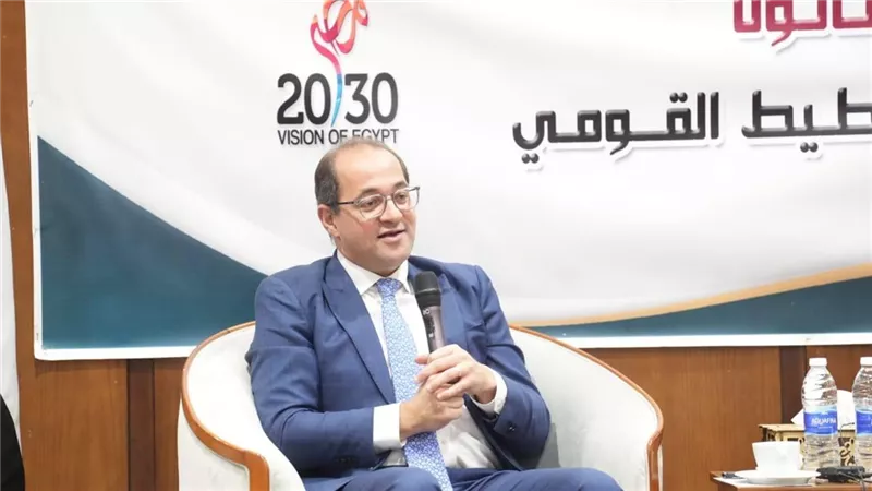 وزير المالية: موبايل أبلكيشن للتصرفات العقارية.. والضريبة كما هى 2.5 من قيمة بيع الوحدة 