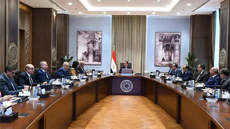 مدبولي يشيد بالهيئة العربية للتصنيع ويستعرض نجاحات الصناعة والسيارات والطاقة