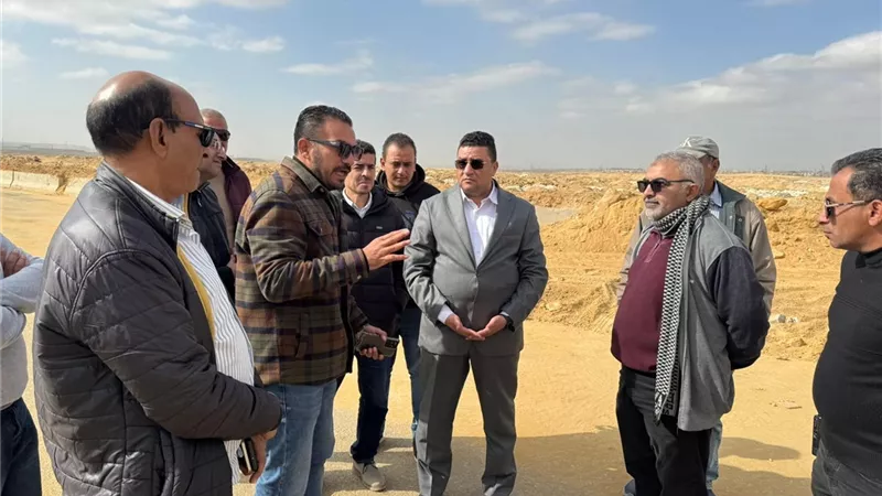 رئيس جهاز القاهرة الجديدة يتابع أعمال الطرق والمرافق بعدد من مناطق المدينة