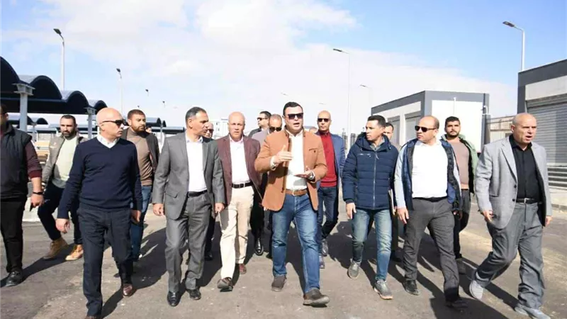 بمساحة 12 ألف متر .. وزير الإسكان يتفقد الموقف الإقليمي بحدائق العاصمة