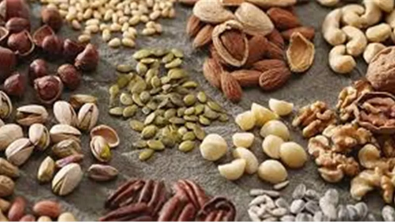 مفاجأة رمضان في سوق المكسرات.. البندق يتصدر الأسعار متجاوزًا الكاجو والفسدق