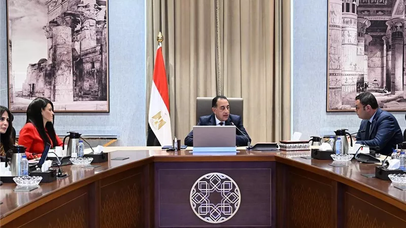 رئيس الوزراء يستعرض آليات تعظيم موارد هيئة المجتمعات العمرانية الجديدة