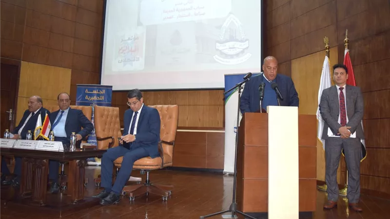 غرفة القاهرة تحتضن شباب الأعمال لمناقشة رؤاهم في التنمية المستدامة