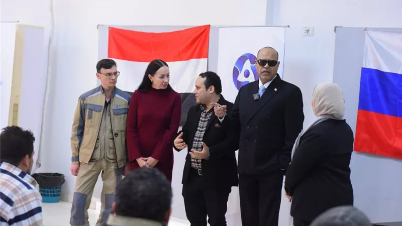 وزير العمل يتابع اختبارات التوظيف بمشروع الضبعة النووية: فرص عمل برواتب تصل إلى 14.2 ألف جنيه  