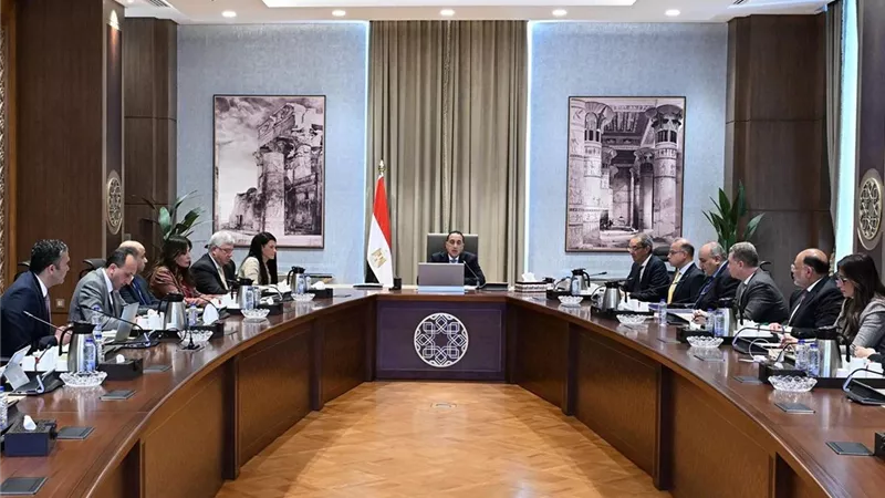 مدبولي يناقش إنشاء كيان موحد لدعم الشركات الناشئة وتعزيز ريادة الأعمال