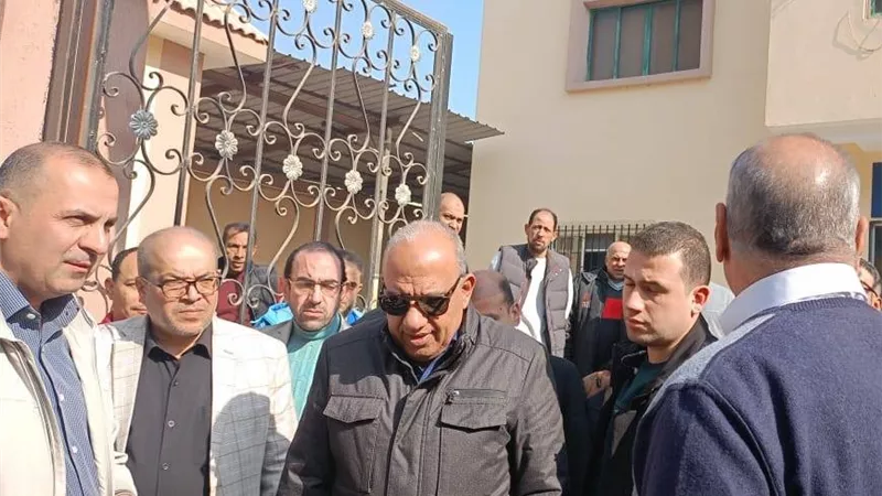 لمكافحة سرقة الكهرباء… وزير الكهرباء يتفقد شبكات الخانكة والمرج والقلج لتحسين الأداء
