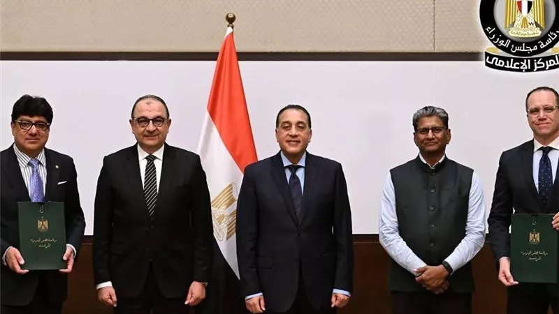 «تاج» الهندية تضع بصمتها في قلب القاهرة الخديوية.. توقيع عقد إدارة فندق الكونتيننتال التاريخي