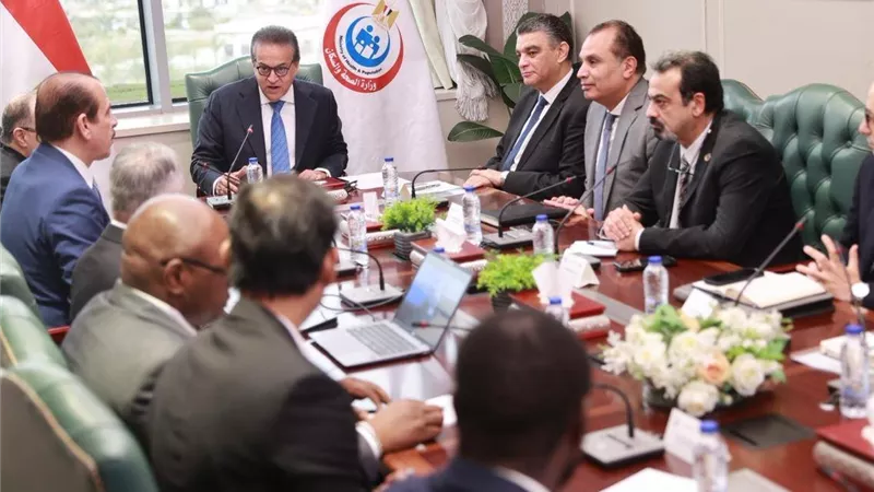 وزير الصحة يستقبل وفد المعهد الدولي للقاحات لتعزيز الشراكة في إنتاج اللقاحات