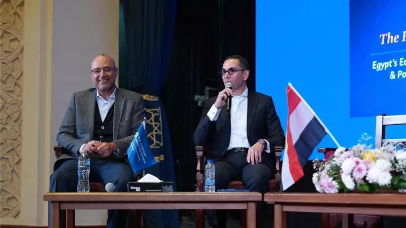 من أزمات إلى فوائض دولارية.. وزير الاستثمار يرسم خريطة إنقاذ الاقتصاد المصري حتى 2030