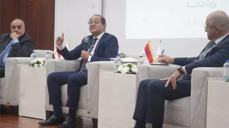 انخفاض دين الموازنة من 96٪ إلى 84٪ خلال عامين.. والدين الخارجي يتراجع 4 مليارات دولار