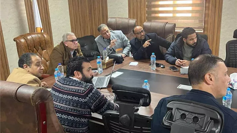 مسئولو 
