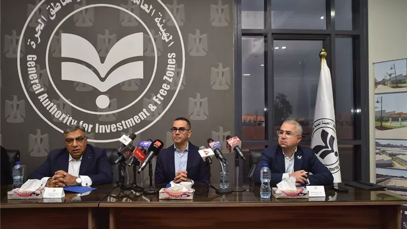 وزير الاستثمار: نقل خدمات المستثمرين إلى المحافظات وإنهاء مركزية الإجراءات بالعاصمة