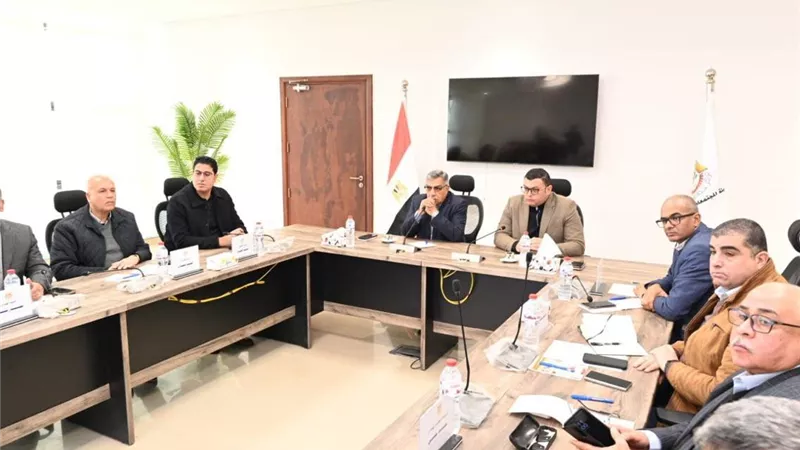 وزير الإسكان: توفير كافة الدعم لتقديم خدمات على أعلى مستوى لأهالي الدقهلية 