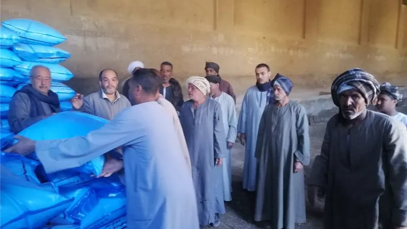 «الزراعة» تكثف حملاتها الرقابية في 6 محافظات لضمان وصول الأسمدة المدعمة لمستحقيها