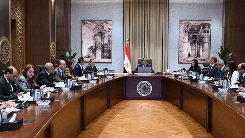 مدبولي يتابع جهود الاكتفاء الذاتي من البنزين والسولار عبر تكثيف استثمارات التكرير