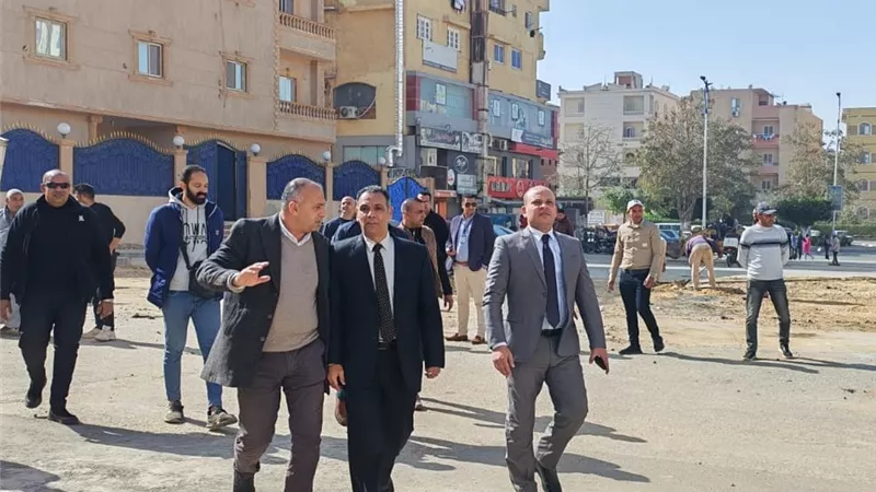 نائب رئيس المجتمعات العمرانية يتابع أعمال التطوير الجارية بمدينة بدر