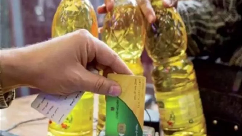 نقيب بقالي الأقصر: صرف تموين فبراير يبدأ الأحد.. ولا يوجد 