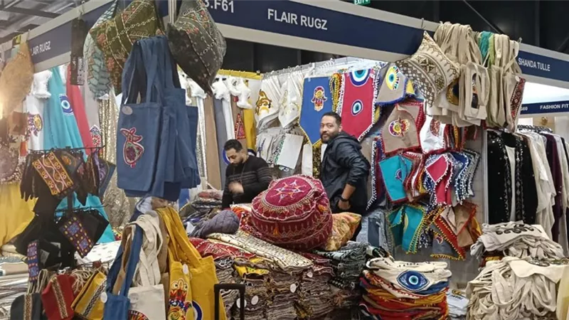 «تنمية المشروعات» يعرض منتجات مصرية بـ«الخريف الدولي» بالبحرين ويحقق 1.5 مليار مبيعات في 2025