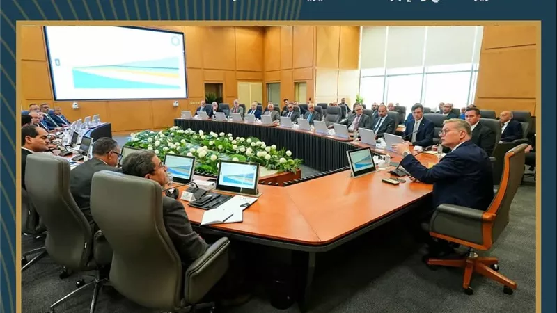 وزير البترول يناقش مع الشركات العالمية خطة تعزيز الإنتاج والإجراءات التحفيزية للاستثمار