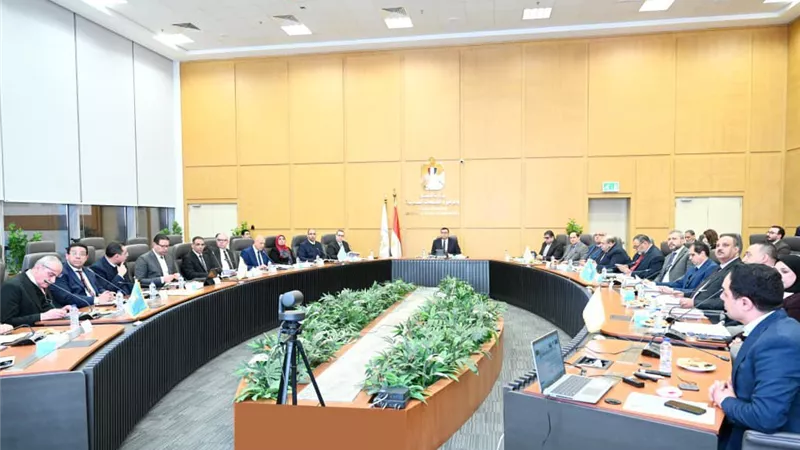 الإسكان: تنفيذ 34 محطة مياه.. و87 محطة محولات كهرباء حتى يونيو 2025