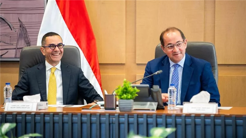 مصر تعيد ضبط حركة التجارة الخارجية.. بروتوكول جديد بين الجمارك والتمثيل التجاري يسرّع الإفراج الجمركي