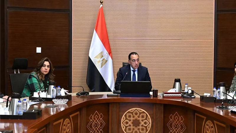 مدبولي يستعرض حصاد مشروعات الصعيد واستراتيجية الابتكار