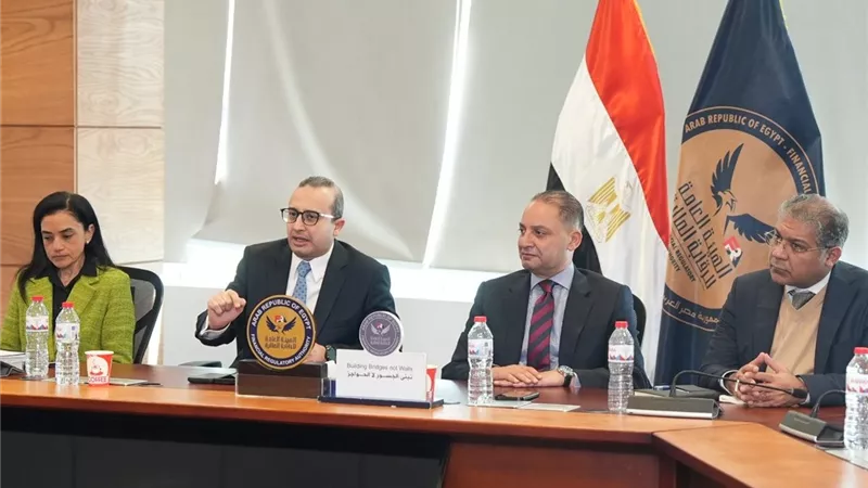 الرقابة المالية والبنك المركزي يعززان الشمول المالي ويدعمان تمويل المشروعات الصغيرة وتمكين رائدات الأعمال