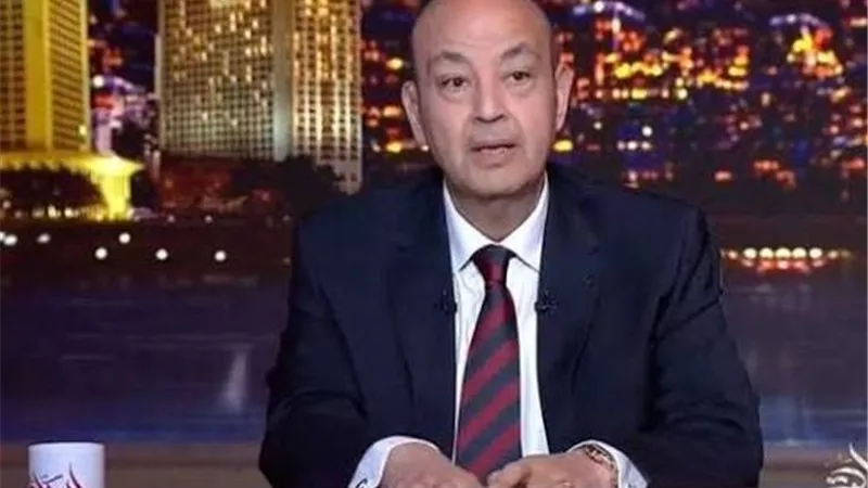 عمرو أديب: المواطن لم يلمس تحسنًا اقتصاديًا والأسعار تضغط على استقرار السوق