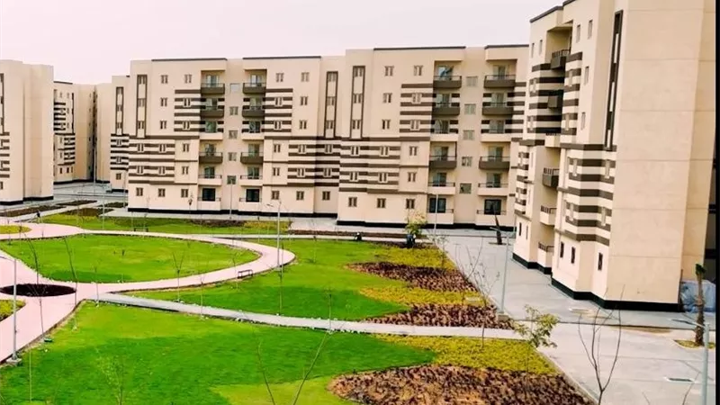 وزير الإسكان يتابع موقف وحدات منخفضي الدخل بـ