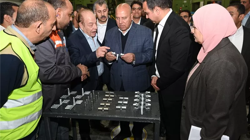 كامل الوزير يتفقد 3 مصانع هندسية بالعاشر من رمضان باستثمارات تتجاوز 1.9 مليار جنيه وطاقة إنتاجية بالملايين