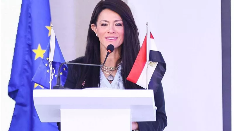 رانيا المشاط تشهد توقيع منح أوروبية بـ125 مليون يورو لدعم الطاقة المتجددة ومشروع الأمونيا الخضراء في مصر