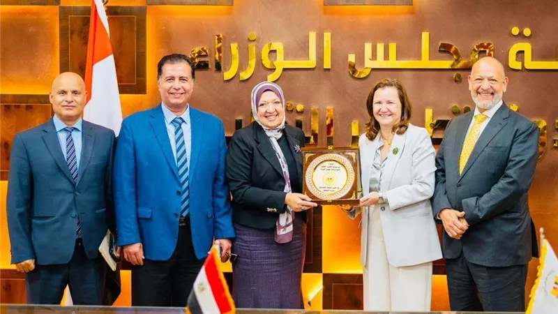 شراكة عالمية لتعزيز التحول الرقمي ضمن مبادرات صندوق تطوير التعليم بمصر 