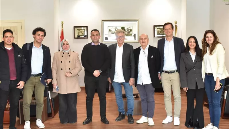 رئيس جهاز العلمين الجديدة يستقبل وفد شركة Tilke العالمية لبحث استضافة سباقات الفورمولا 1