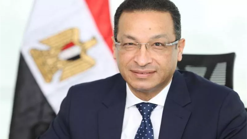 المهندس رأفت هندي يؤدي اليمين الدستورية وزيرًا للاتصالات وتكنولوجيا المعلومات