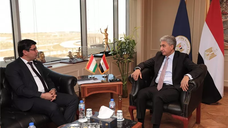 وزير السياحة يستقبل سفير طاجيكستان بالقاهرة لبحث تعزيز التعاون المشترك