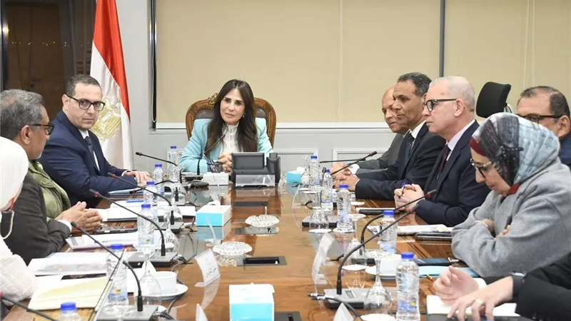 وزيرة الإسكان تلتقي مسئولي شركة توريك لمتابعة موقف المبيعات وتسويق مشروعات المدن الجديدة