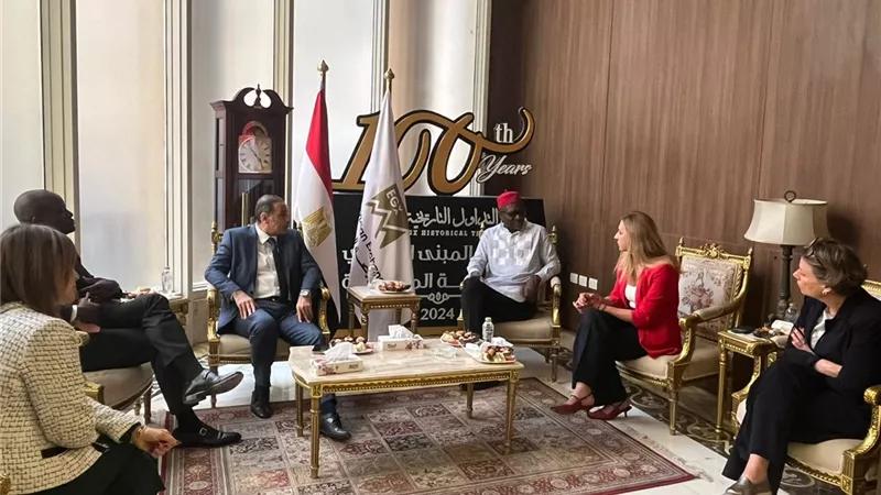 البورصة المصرية تفتح جسور التعاون المالي مع أسواق دولية وإقليمية