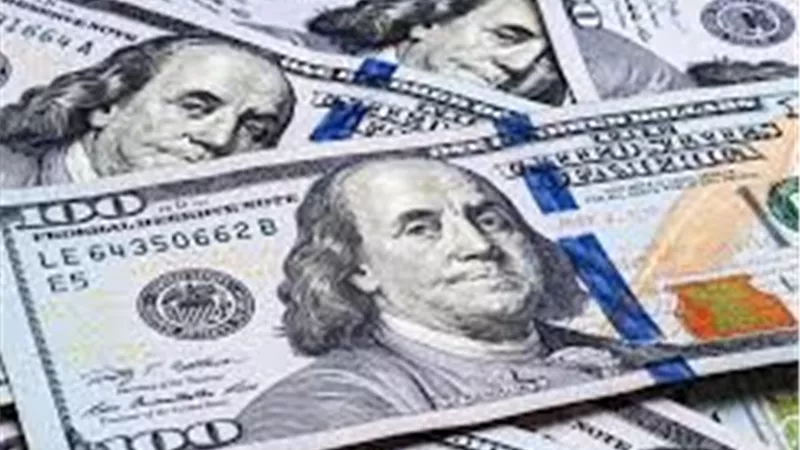 تذبذب سعر الدولار أمام الجنيه في البنوك المصرية اليوم